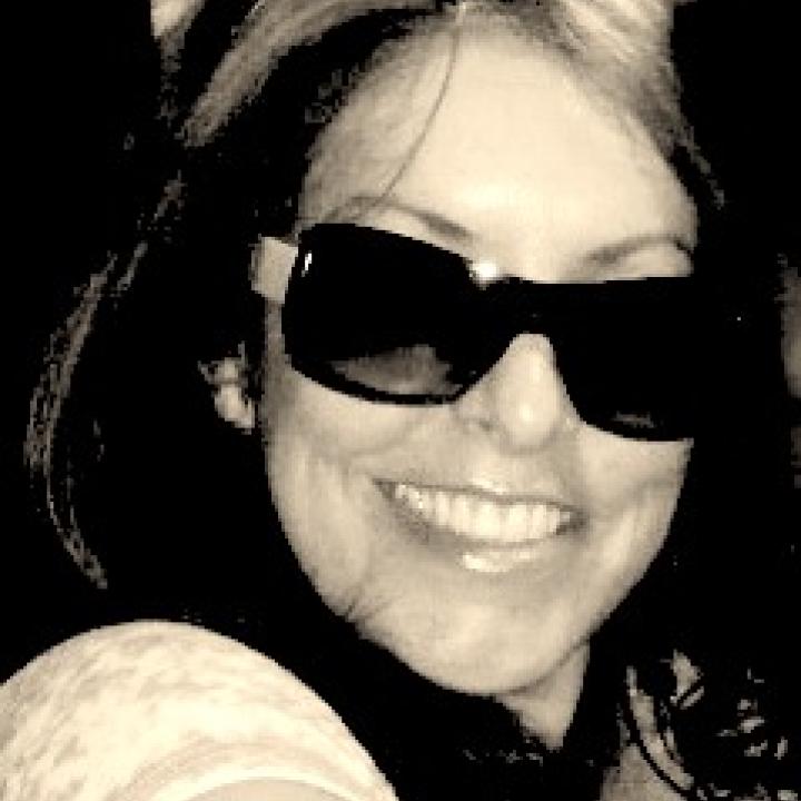 Ana Gallegos's picture
