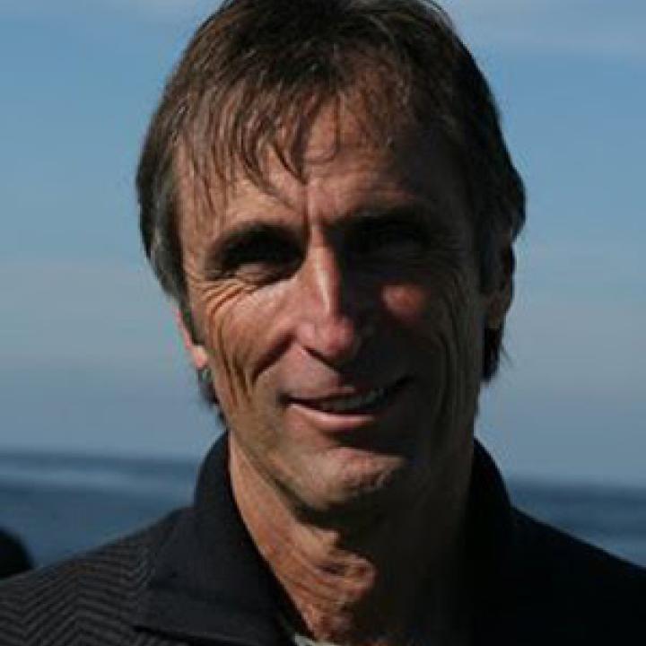 Earl Javorsky's picture
